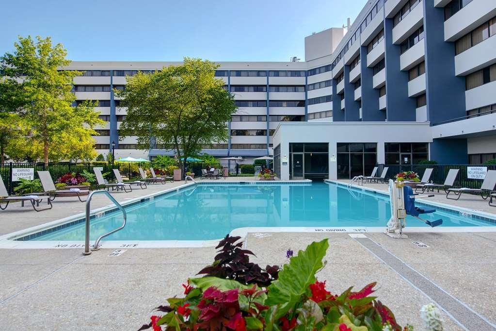 Doubletree Suites By Hilton Raleigh-Durham Einrichtungen foto